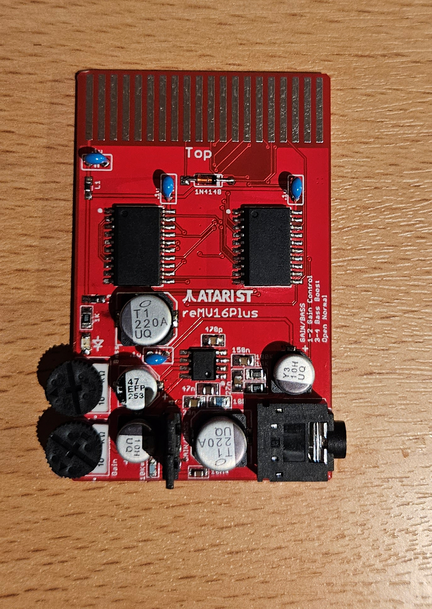 Atari MV16.jpg